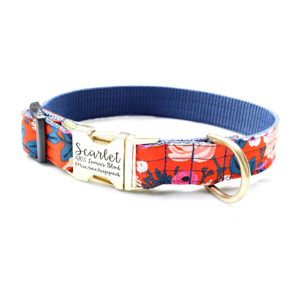 scarlet floral engraved dog collar