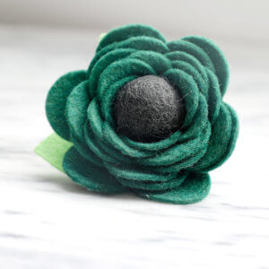 Poppy Dog Collar Flower - Hunter Green