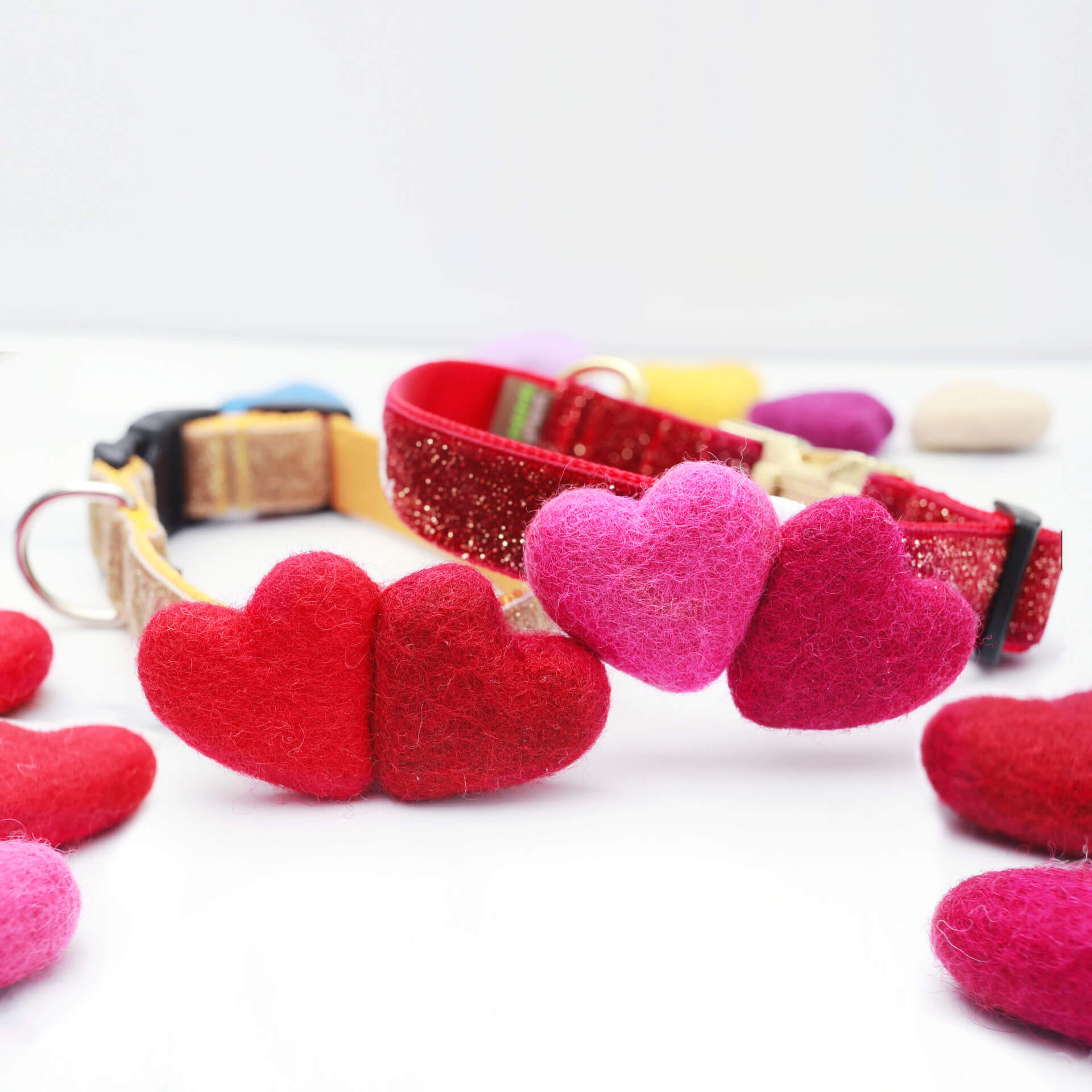 Heart dog collar sale