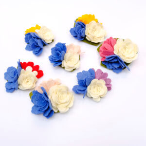 lana dog collar flowers bouquet