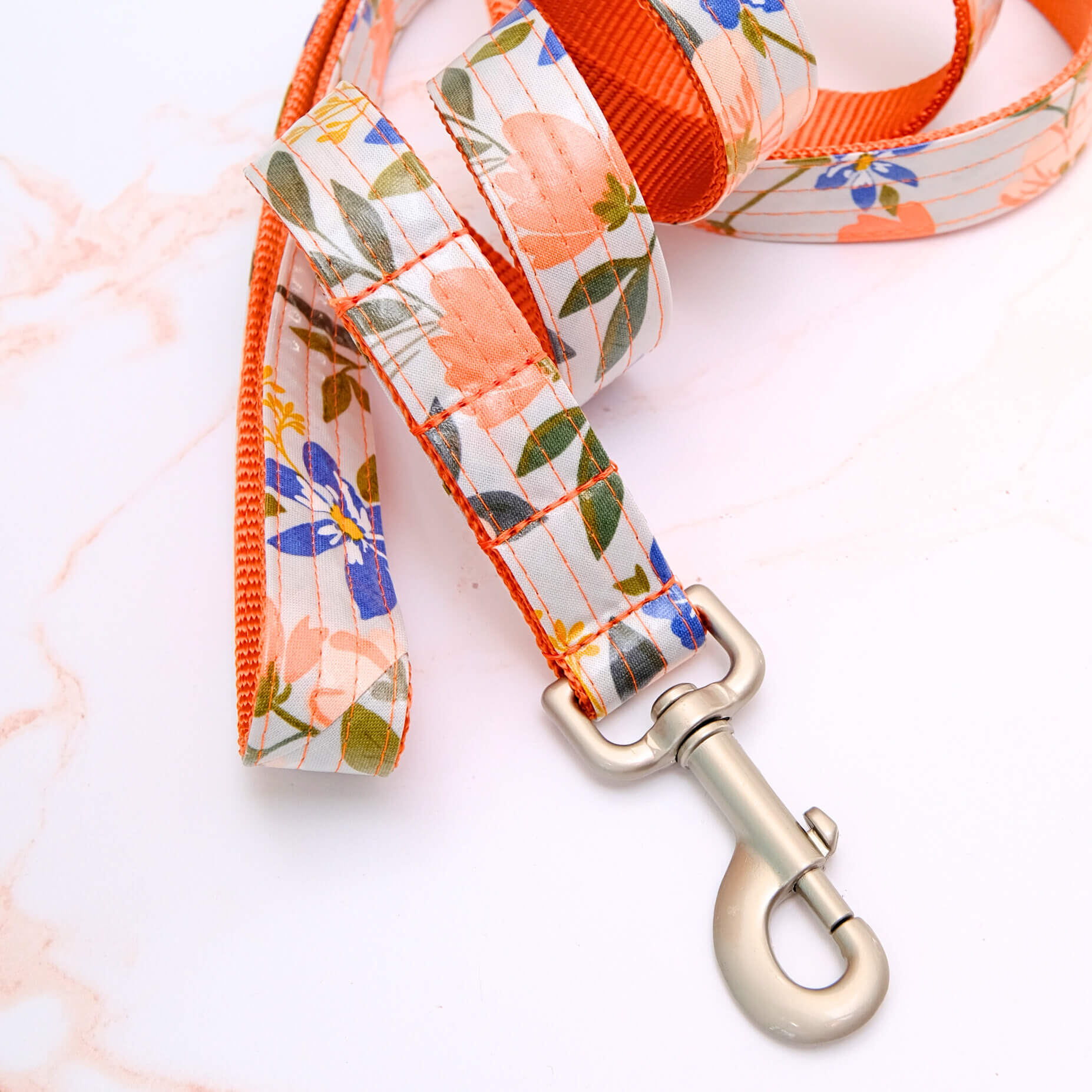 Flourish leash laminate