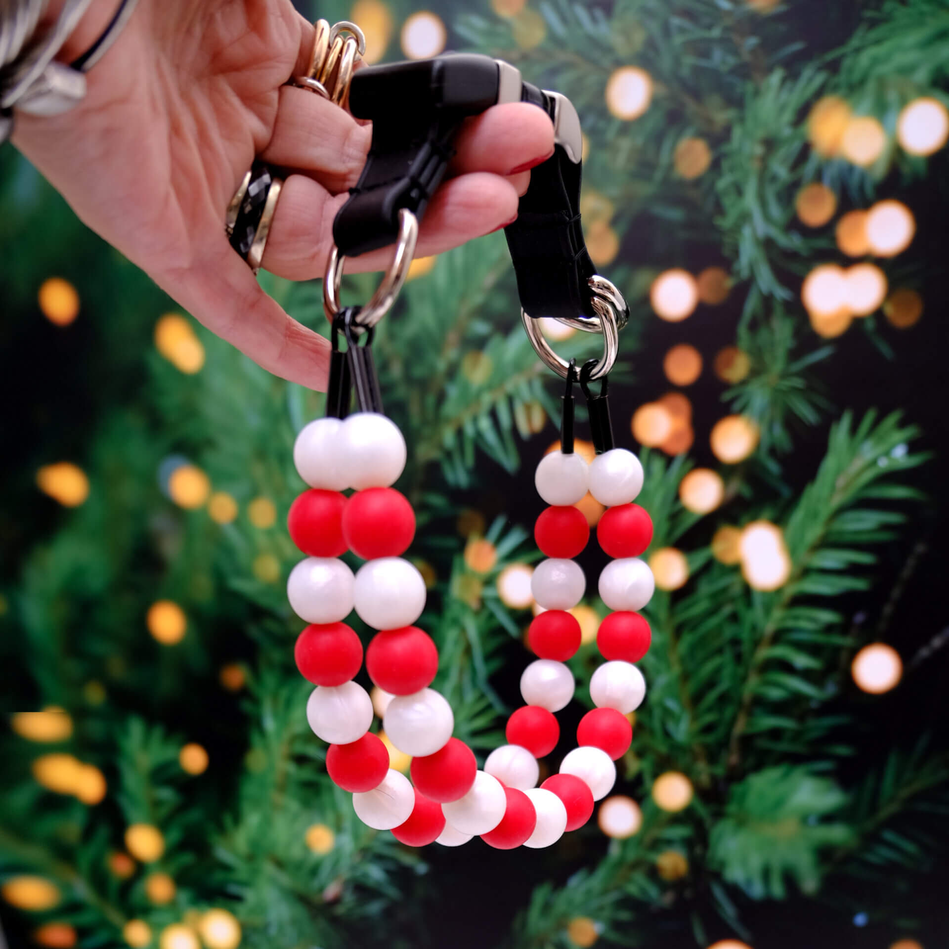 peppermint holiday beaded dog collar