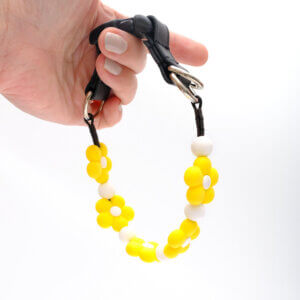 yellow flower bead dog collar