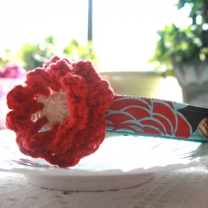 Candy Apple Dog Collar Flower