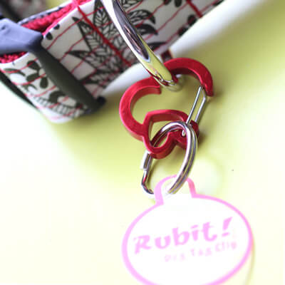 Heart Rubit Clip-On Dog Tag Holder